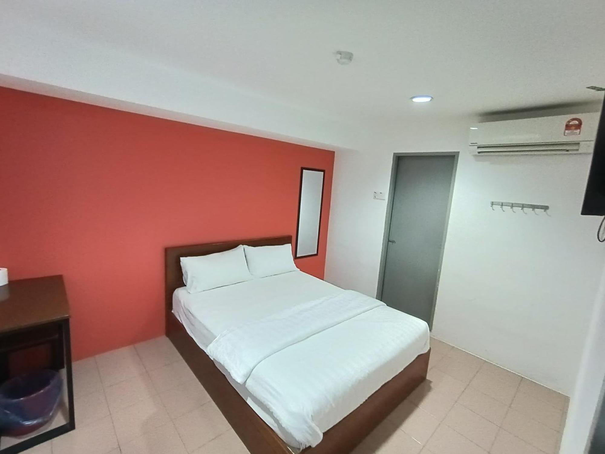 Lux Hotel Teluk Intan Exterior foto